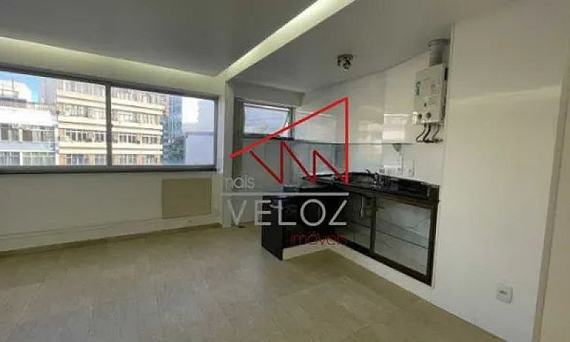 Apartamento-À Venda-...