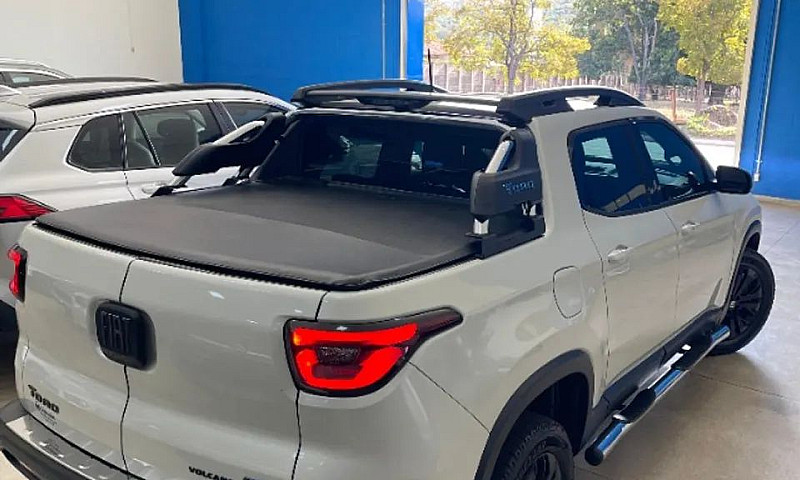 Fiat Toro Volcano T-...