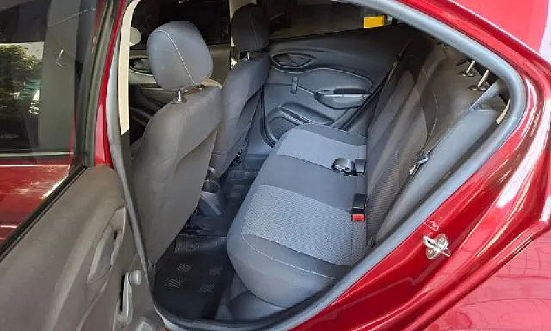 Chevrolet Onix Hatch...