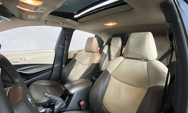 Toyota Corolla Altis...