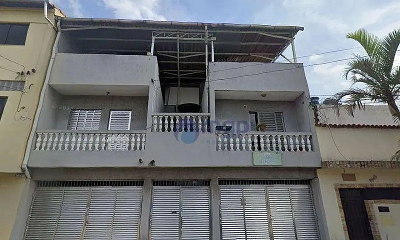 Casa Com 2 Dormitóri...