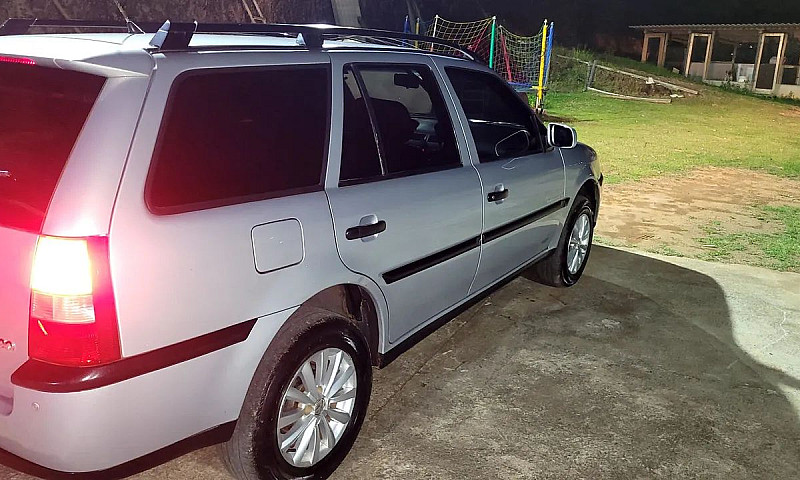 Volkswagen Parati 2....