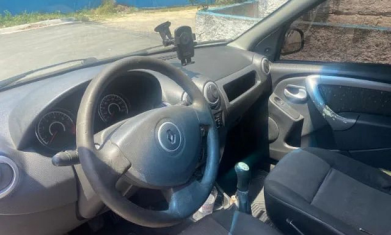 Renault Logan Expres...