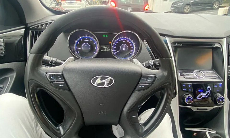 Hyundai Sonata 2.4 1...