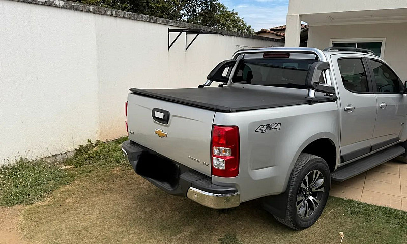 Chevrolet S10 Pick-U...