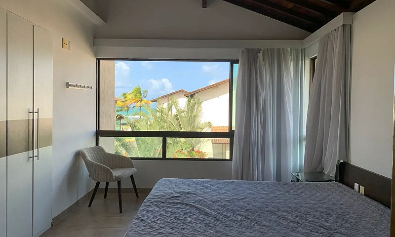 Muro Alto Residence:...