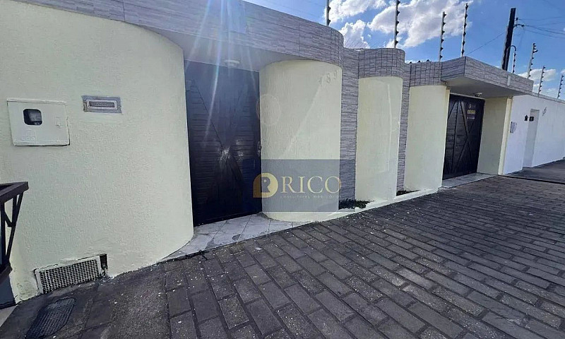 Casa Ampla E Bem Ven...
