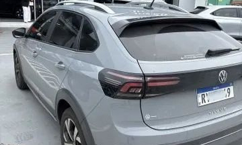 Volkswagen Nivus Hig...