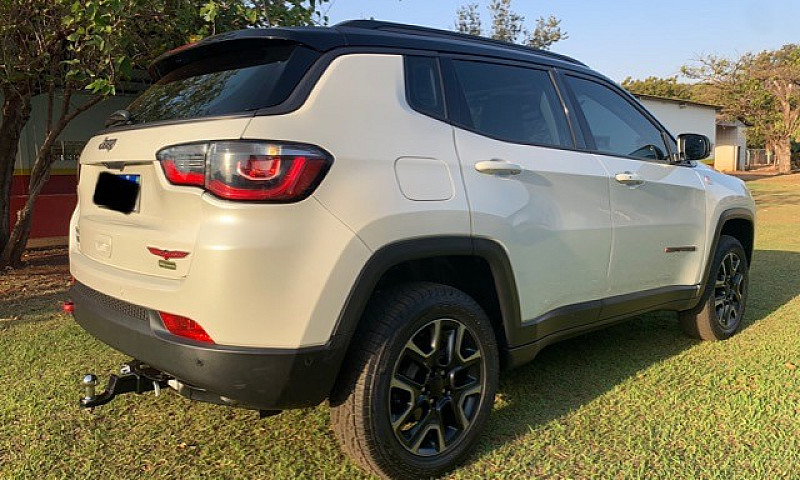 Jeep Compass Trailha...