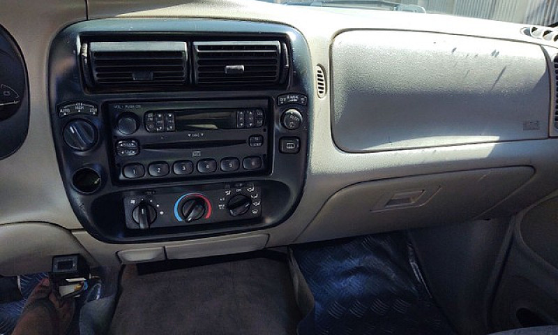 Explorer Xlt 97/8...