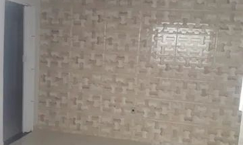 Aluga-Se Casa Em Águ...