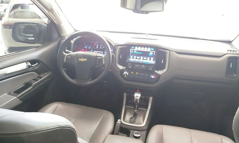 Chevrolet S10 Pick-U...