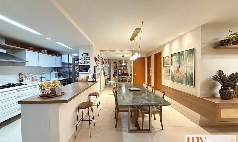 Apartamento Com 130 ...