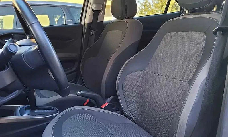 Chevrolet Prisma Sed...