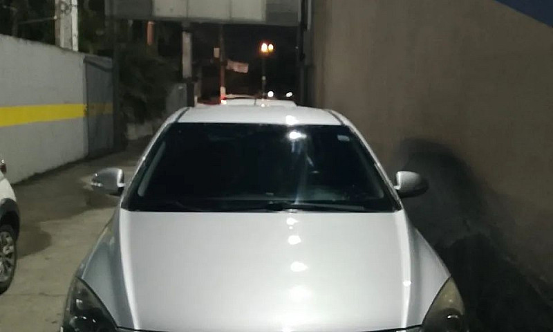 Hyundai I30 2.0 16V ...