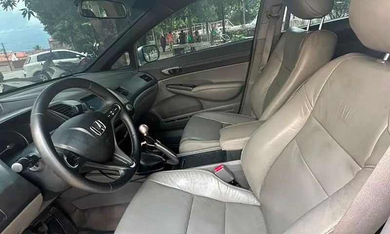 Honda Civic Sedan Lx...