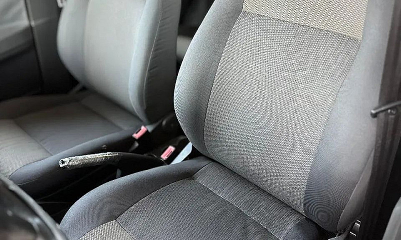 Volkswagen Polo Seda...