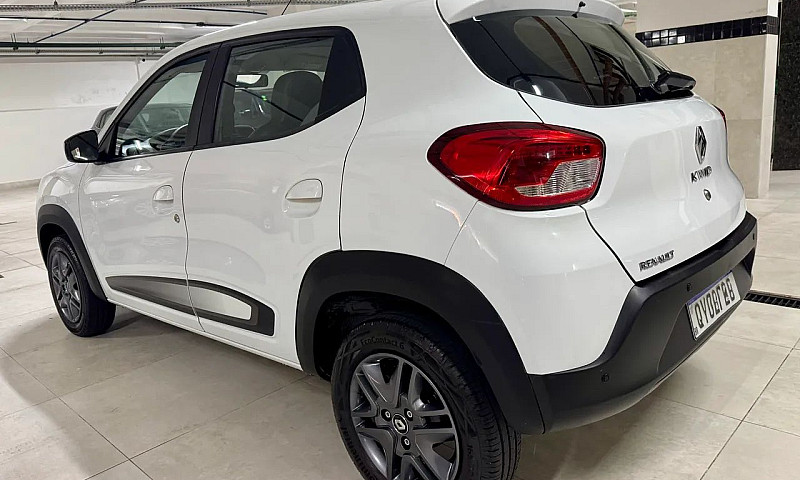 Renault Kwid Intense...