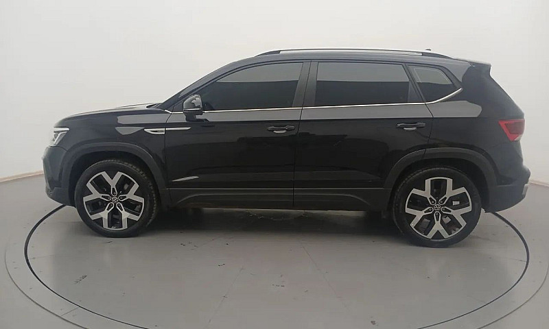 Volkswagen Taos High...