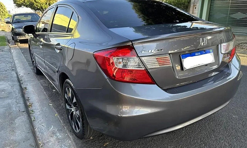 Honda Civic Sedan Lx...