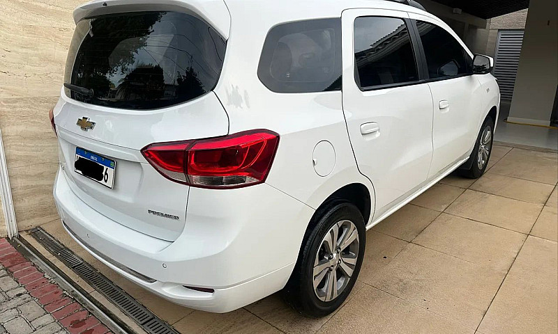Chevrolet Spin Premi...