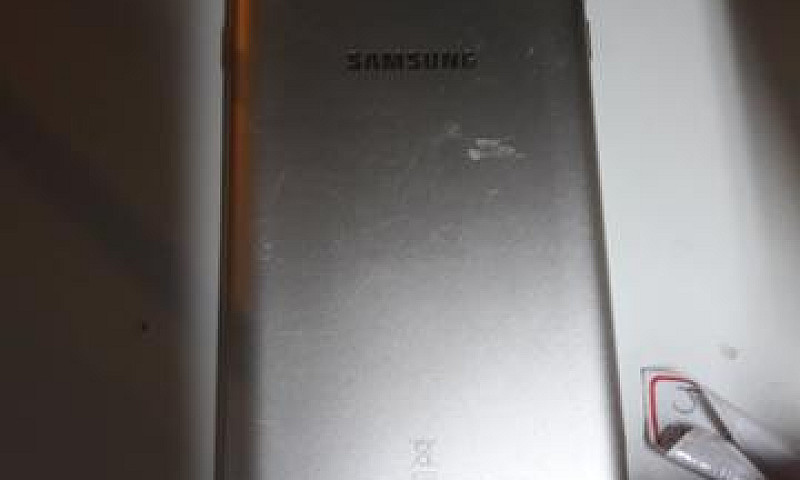 J7 Pro...