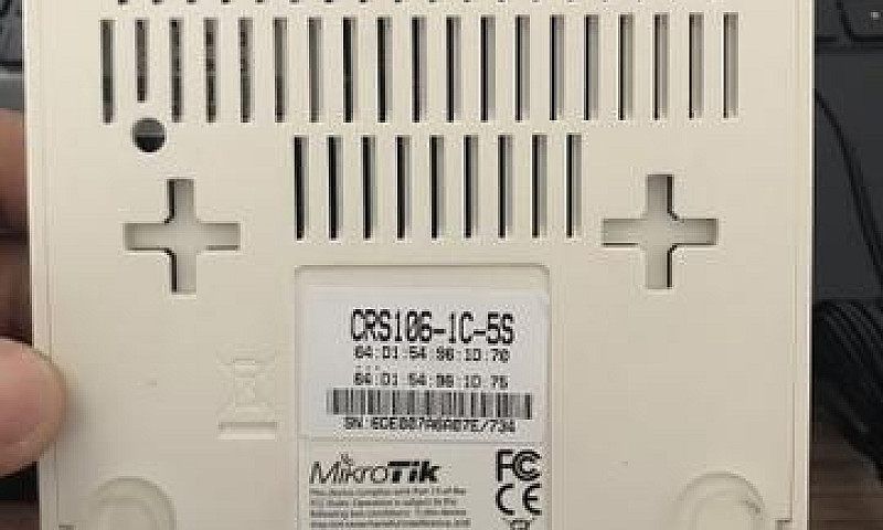 Mikrotik Crs-106 1C ...