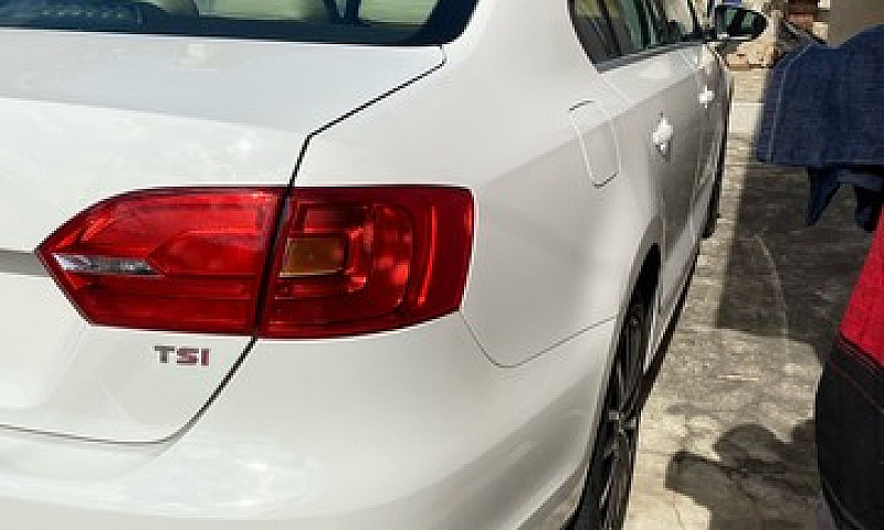 Jetta Tsi...