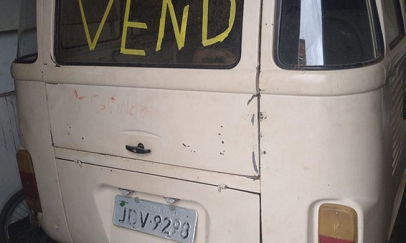 Vendo Kombi 1996 Bar...