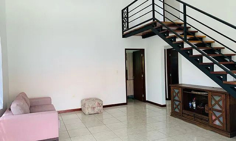 Casa Em Condomínio R...