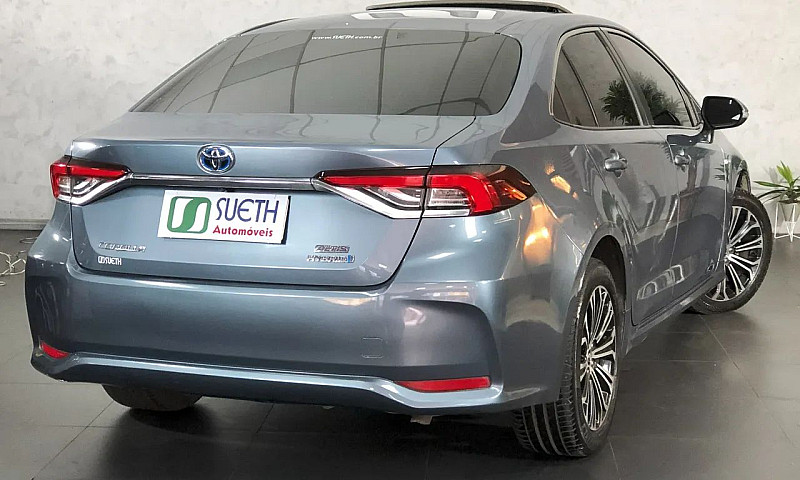 Toyota Corolla Altis...