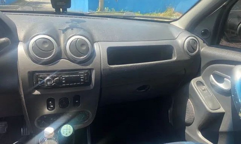 Renault Logan Expres...