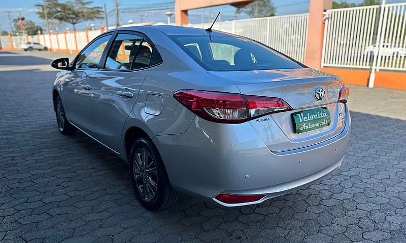 Yaris Sedan 1.5 Plus...