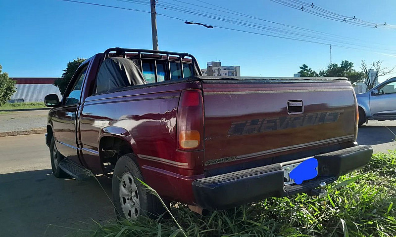 Chevrolet Silverado ...