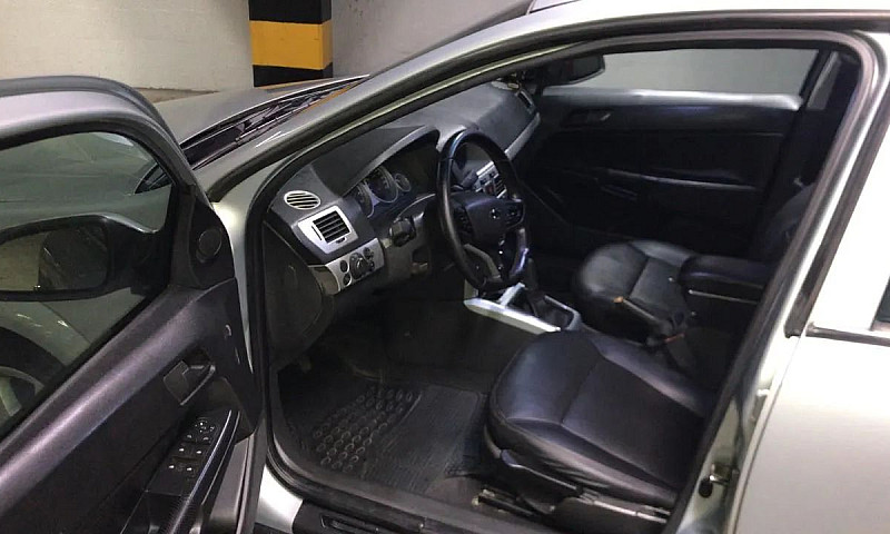 Chevrolet Vectra Exp...