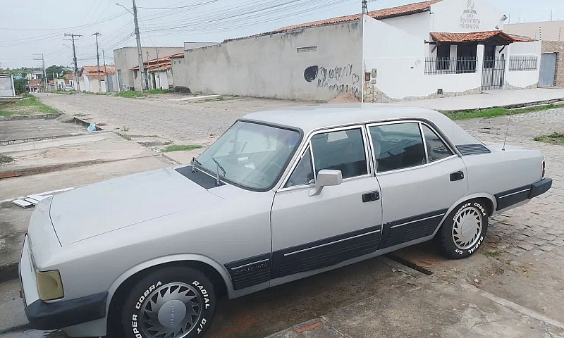 Chevrolet Opala Como...