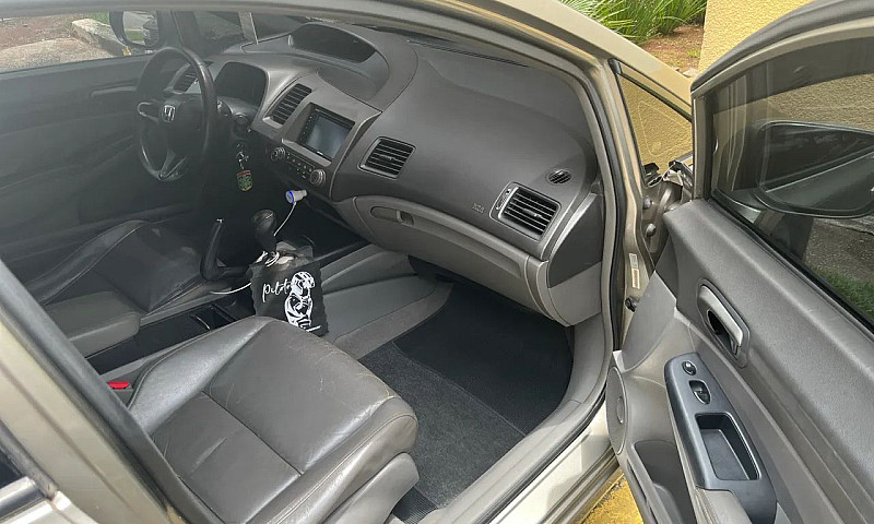 Honda Civic Sedan Lx...