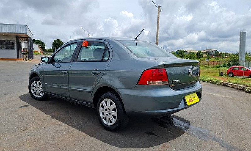 Volkswagen Voyage 1....