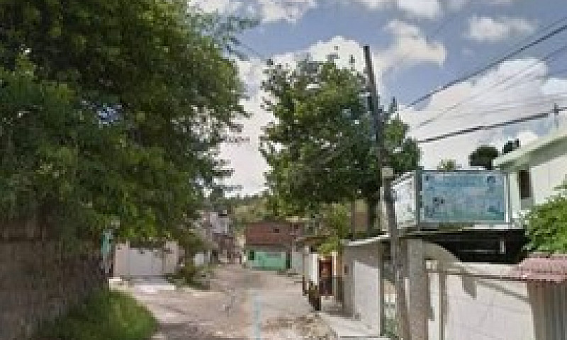 Alugo Uma Casa No Lo...