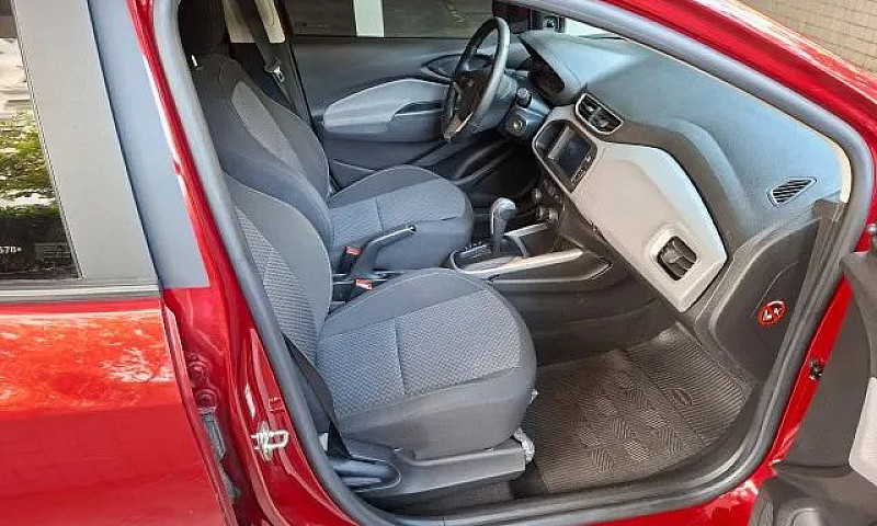 Chevrolet Onix Hatch...