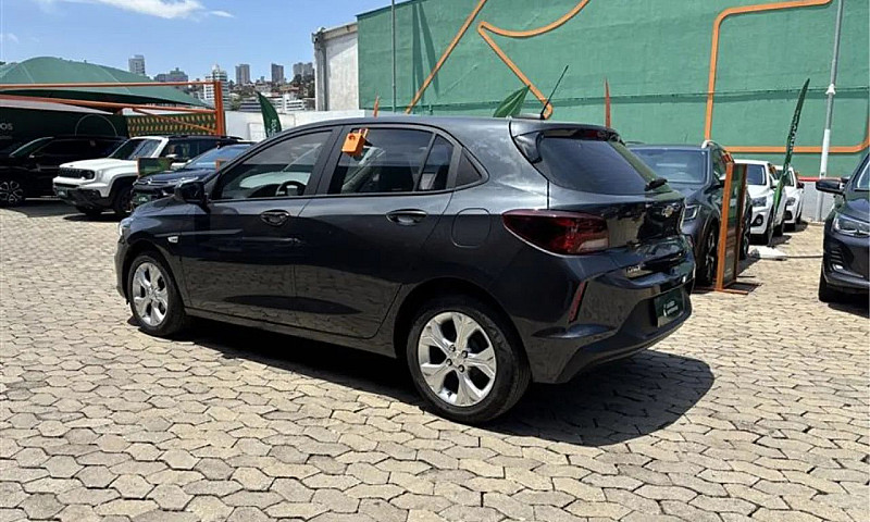 Chevrolet Onix Hatch...