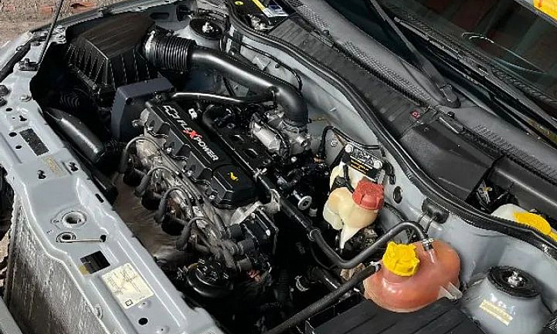 Chevrolet Corsa Hat....