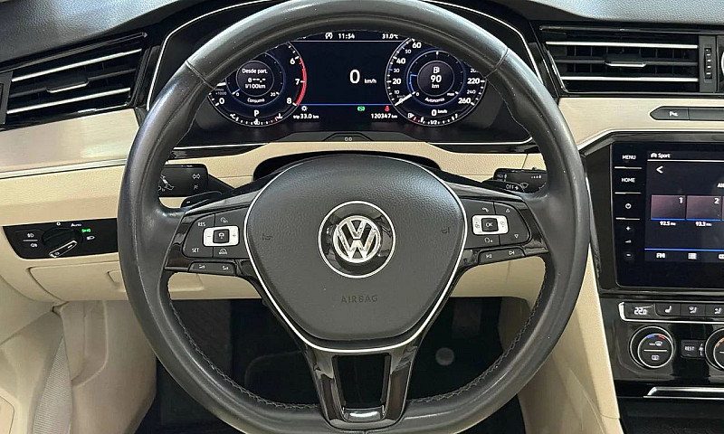 Volkswagen Passat Hi...