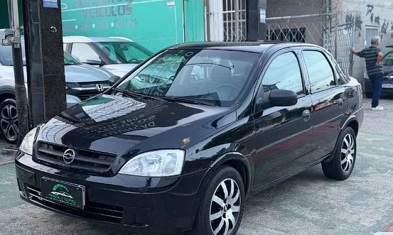 Chevrolet Corsa Sed....
