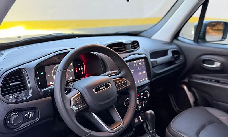 Jeep Renegade Long. ...