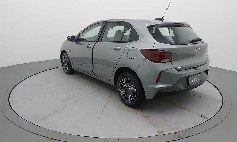 Chevrolet Onix Hatch...