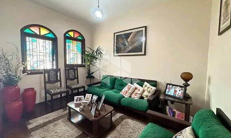 Casa 4 Dormitórios S...
