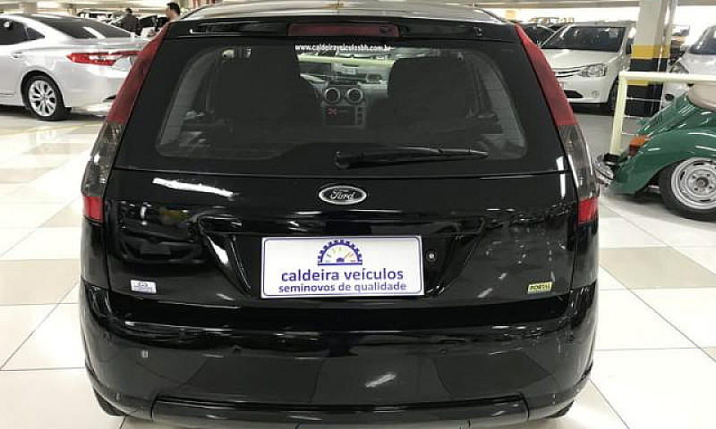 Ford Fiesta 1.0 8V F...