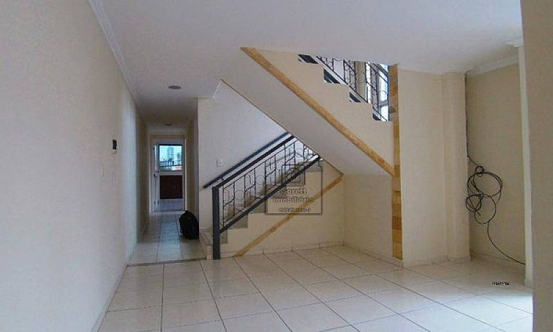 Casa Com 3 Dormitóri...