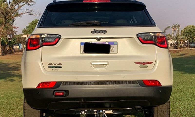 Jeep Compass Trailha...